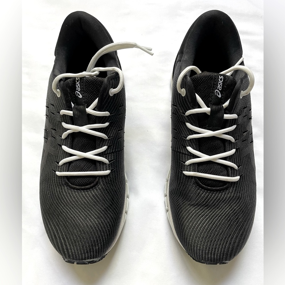 Women’s ASICS Gel-Quantum 360 4, Black/ Dark Grey 8.5